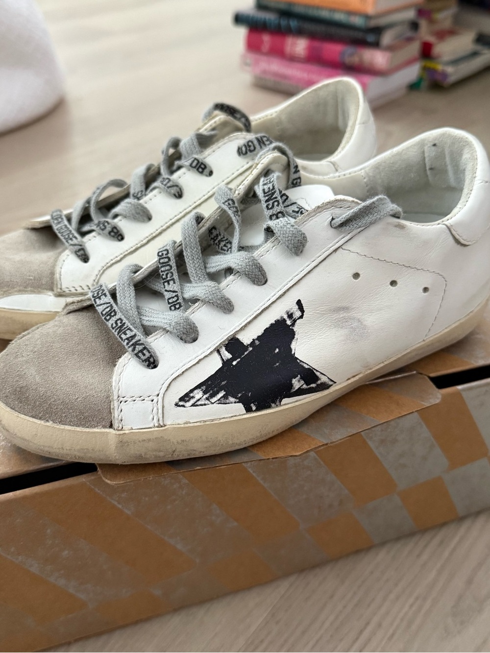 Golden Goose Super-Star Sneakers White Flag EU 35 | NEW IN BOX
